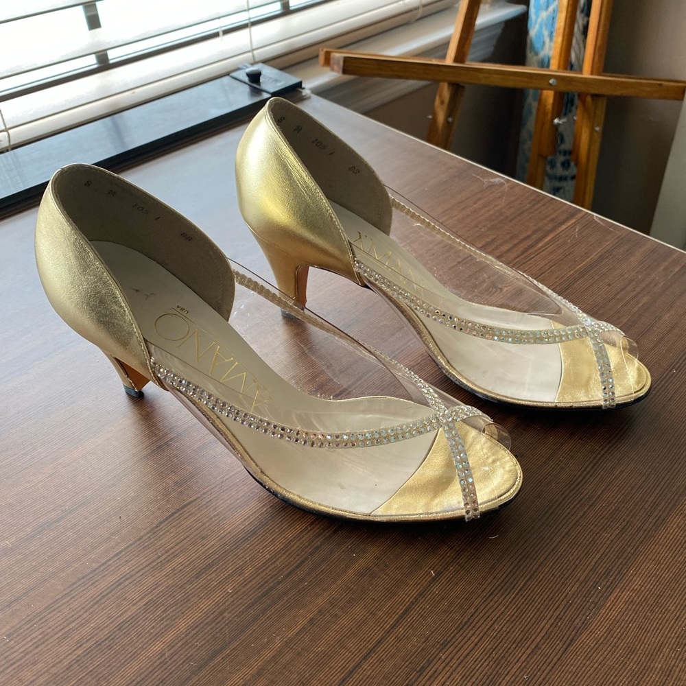 Vintage Stunning Gold w/Rhinestones peep toe Evening pumps 8m